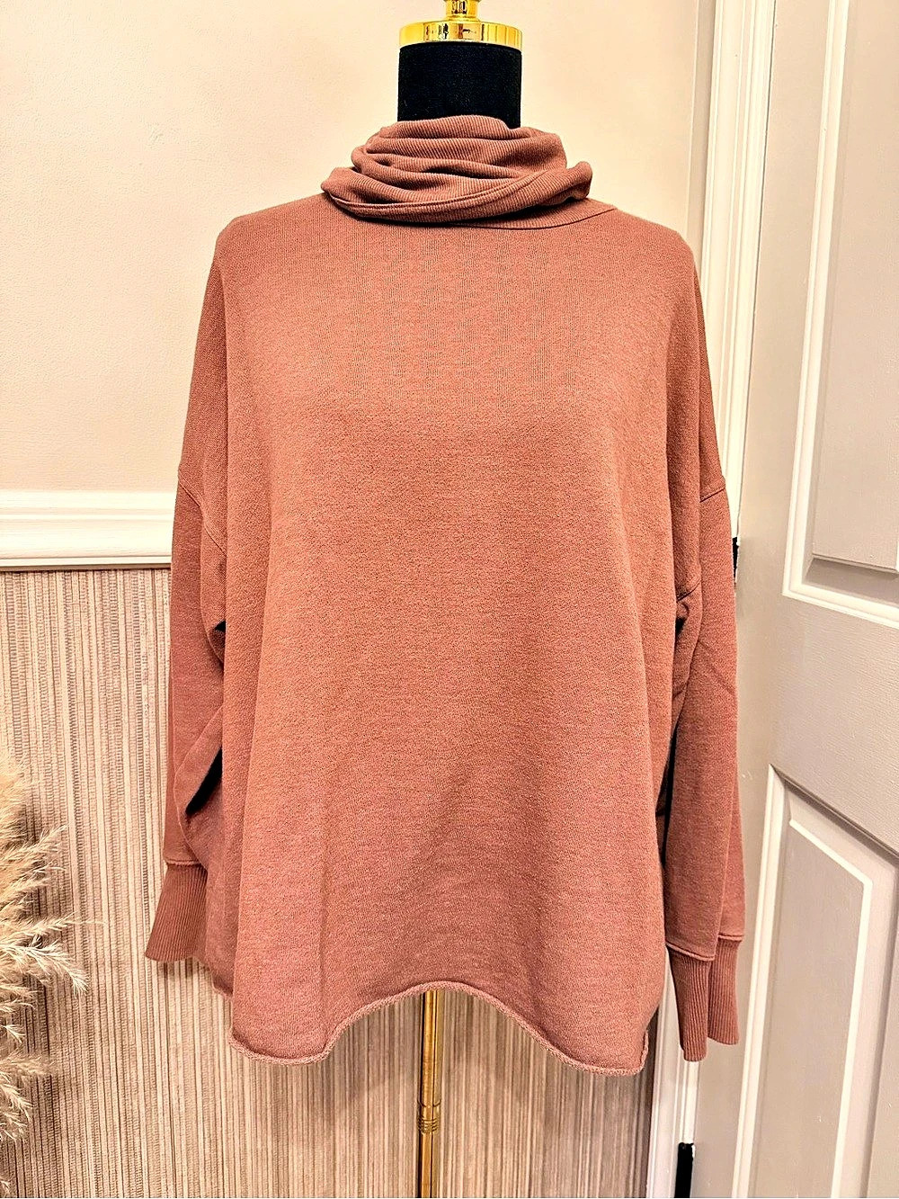 Aerie Dusty Rose Oversized Cowl Neck Sweatshirt Pullover M